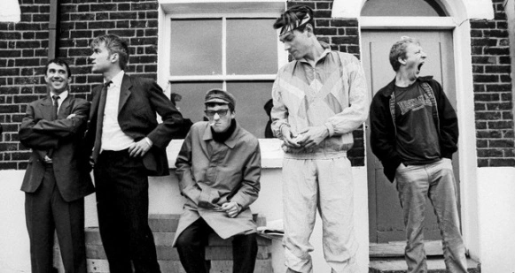 image of blur and phil daniels during the filming for the music video parklife
