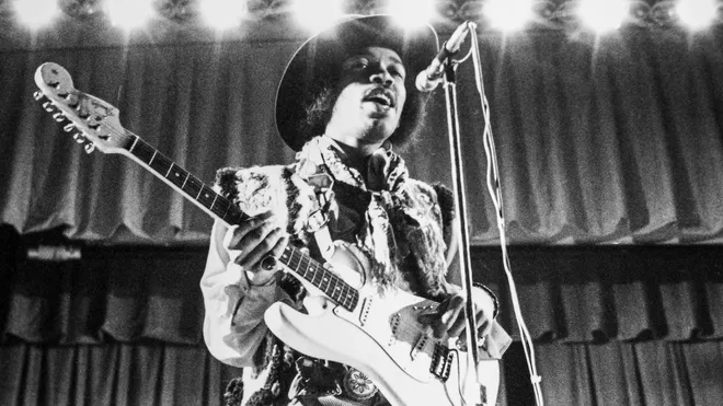 Image of jimi hendrix live