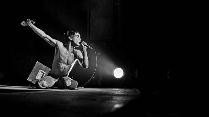 iggy pop 20 Greatest Frontmen and Women in Music History