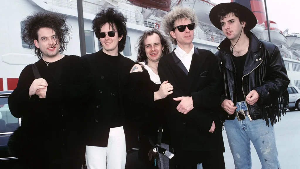 band photo of the cure 1989